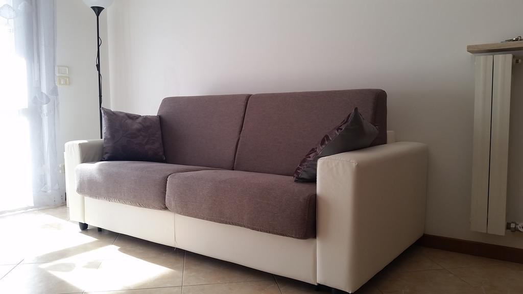 Apartament Bilocale Via Imola 4 Werona Zewnętrze zdjęcie