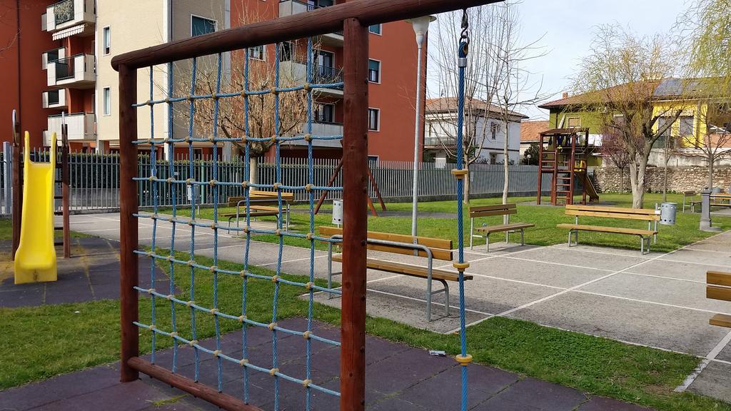 Apartament Bilocale Via Imola 4 Werona Zewnętrze zdjęcie