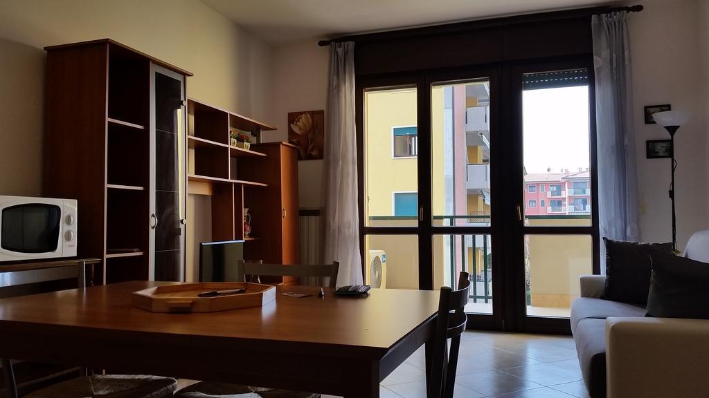 Apartament Bilocale Via Imola 4 Werona Zewnętrze zdjęcie