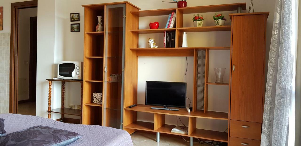 Apartament Bilocale Via Imola 4 Werona Zewnętrze zdjęcie